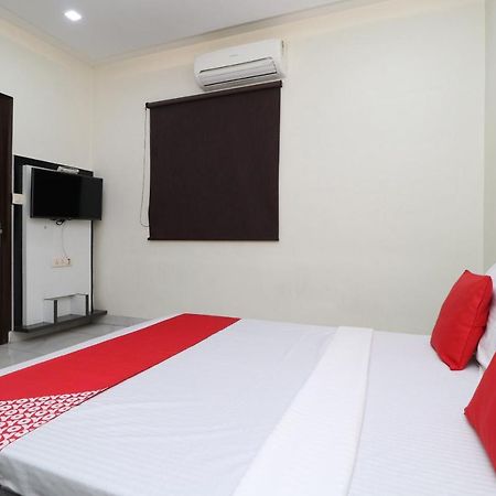 Oyo 29637 Hotel Kakkar Ludhiana Exterior photo