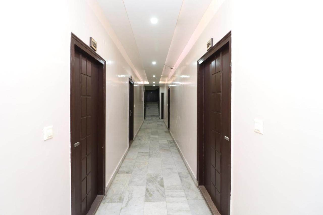 Oyo 29637 Hotel Kakkar Ludhiana Exterior photo